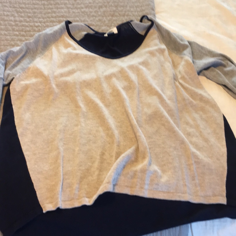 Old navy color block 3/4 sleeve sweater
